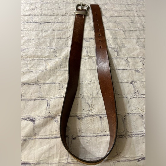 EDDIE BAUER VINTAGE DISTRESSED RUGGED BROWN ITALIAN LEATHER MENS BELT SIZE 42 - Picture 6 of 8